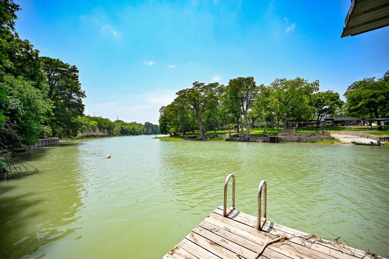Luxury Lakefront Oasis With Boat Dock-Firepit McQueeney Exterior foto