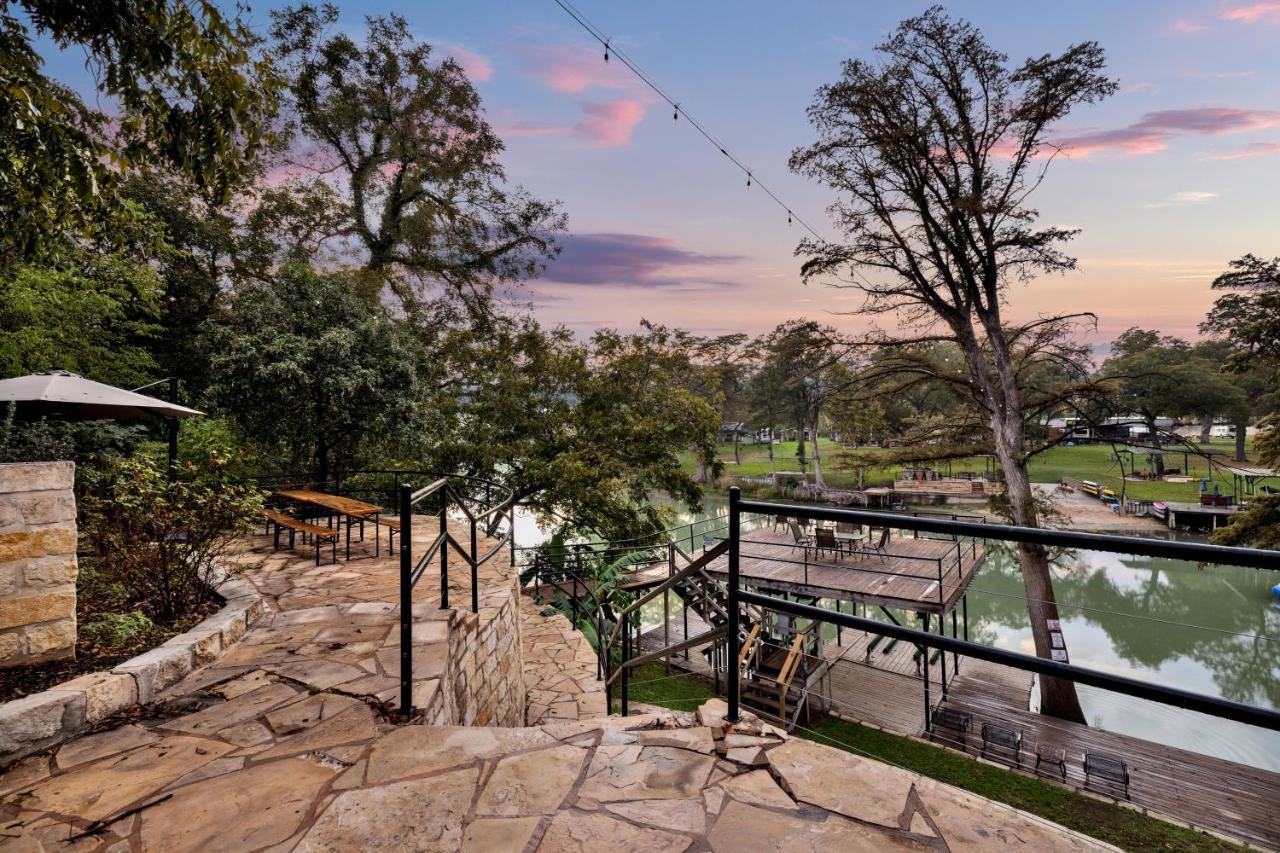 Luxury Lakefront Oasis With Boat Dock-Firepit McQueeney Exterior foto